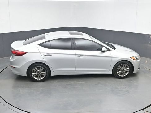 Used 2018 Hyundai Elantra Value Edition FWD image 39