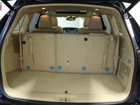 Used 2014 Toyota Highlander Limited Platinum image 32