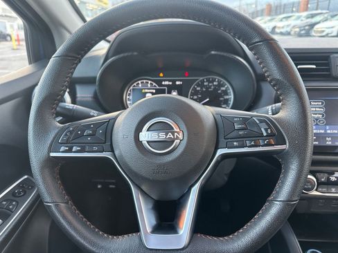 Used 2024 Nissan Versa SR image 25