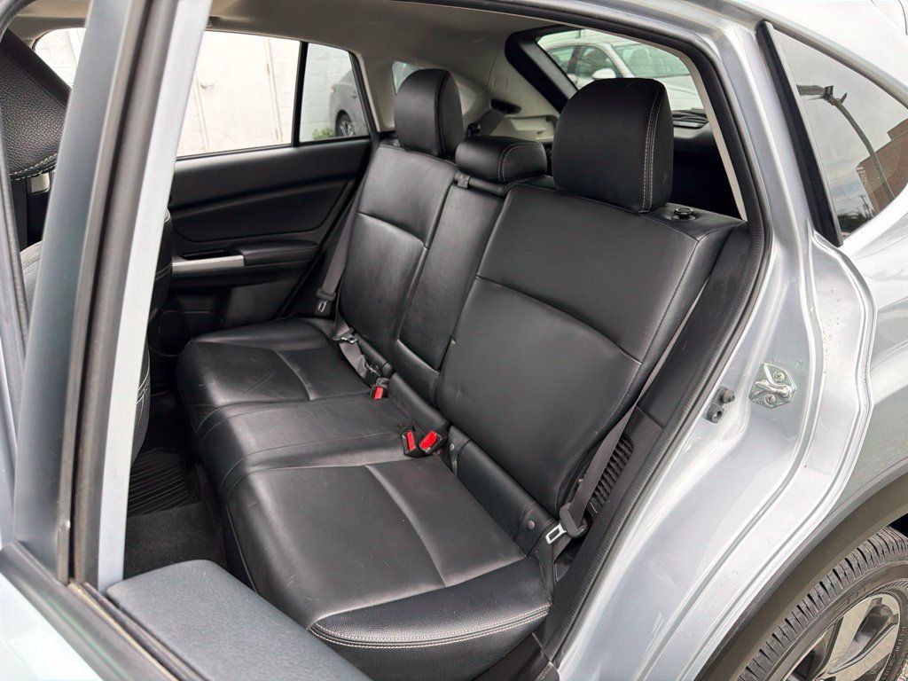 Used 2015 Subaru Crosstrek Touring AWD/4WD image 25