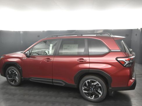 New 2025 Subaru Forester Limited image 8