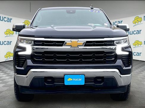 Used 2024 Chevrolet Silverado 1500 LT image 2