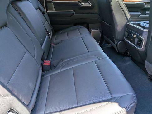 Used 2024 GMC Sierra 1500 Denali w/ Denali Reserve Package AWD/4WD image 28