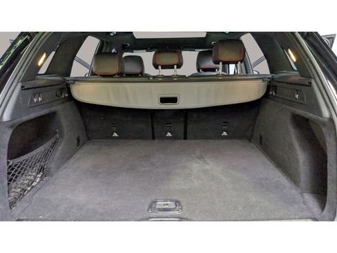 Used 2021 Mercedes-Benz GLC 43 AMG 4MATIC image 32