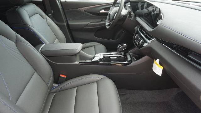 New 2026 Buick Envista Sport Touring w/ Convenience I Package FWD image 16