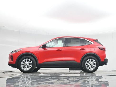 Used 2024 Ford Escape Active image 7