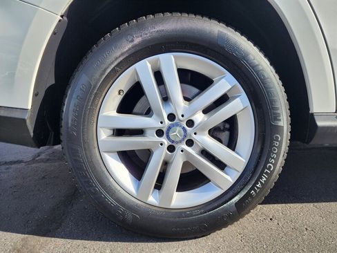 Used 2015 Mercedes-Benz GL 450 4MATIC w/ Lighting Package image 21