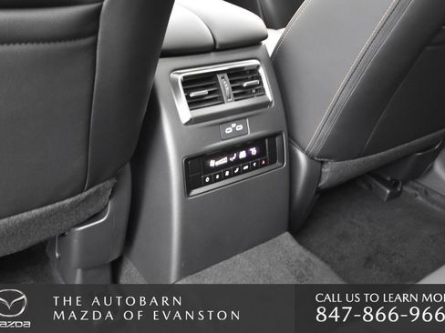 Used 2025 MAZDA CX-70 Plug-In Hybrid w/ Premium Pkg image 28