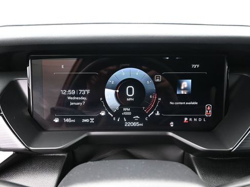 Used 2024 GMC Acadia AT4 w/ Luxury Package image 19