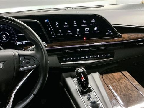 Used 2022 Cadillac Escalade Sport Platinum image 9