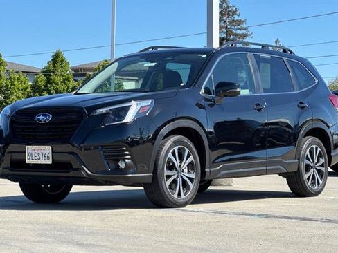Used 2024 Subaru Forester Limited AWD/4WD image 7