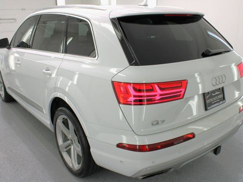 Used 2019 Audi Q7 3.0T Prestige w/ Prestige Package image 7