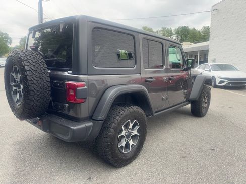 Used 2021 Jeep Wrangler Unlimited Rubicon w/ Safety Group AWD/4WD image 6