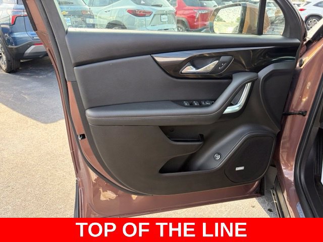 Used 2024 Chevrolet Blazer Premier FWD image 12