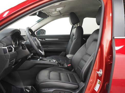 Certified 2025 MAZDA CX-5 AWD 2.5 S w/ Preferred Package image 23