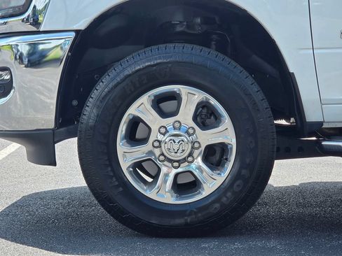 Used 2026 RAM 2500 Big Horn AWD/4WD image 9