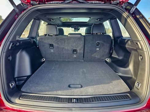 New 2025 Jeep Grand Cherokee Limited image 32