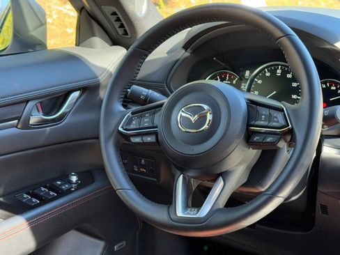 Used 2025 MAZDA CX-5 Carbon Edition image 13