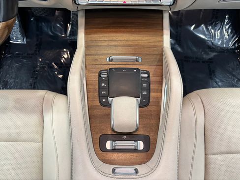 Used 2022 Mercedes-Benz GLS 450 GLS 450 4MATIC Sport Utility 4 image 26