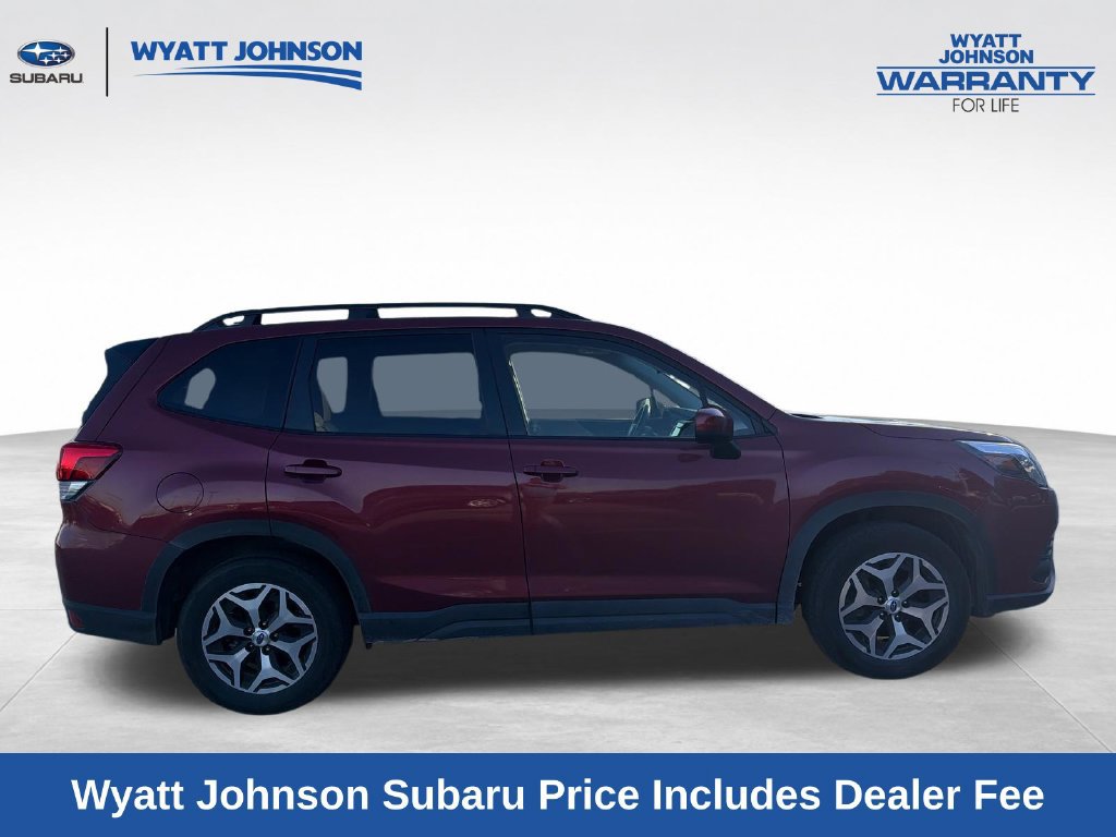 Used 2024 Subaru Forester Premium AWD/4WD image 12