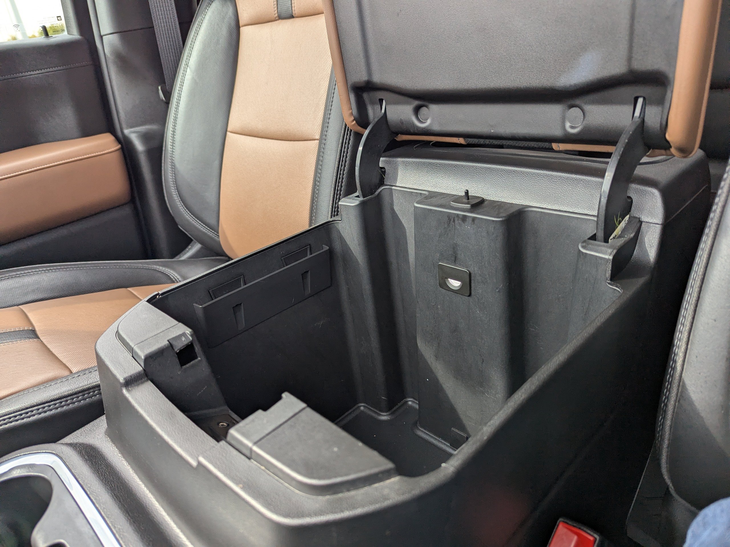 Certified 2020 Chevrolet Silverado 2500 High Country w/ Z71 Off-Road Package AWD/4WD image 29