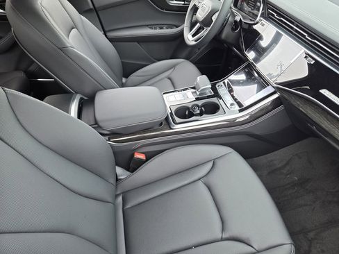 New 2026 Audi Q7 3.0T Premium Plus AWD/4WD image 18