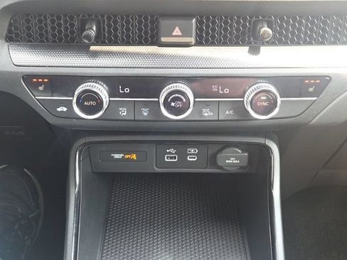 Used 2025 Honda CR-V EX image 30