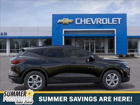 New 2026 Chevrolet Blazer LT w/ Convenience Package FWD image 5