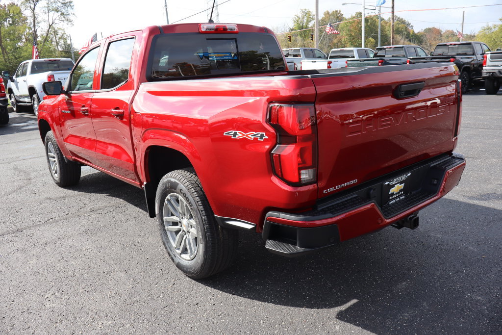 New 2026 Chevrolet Colorado LT w/ LT Convenience Package AWD/4WD image 3