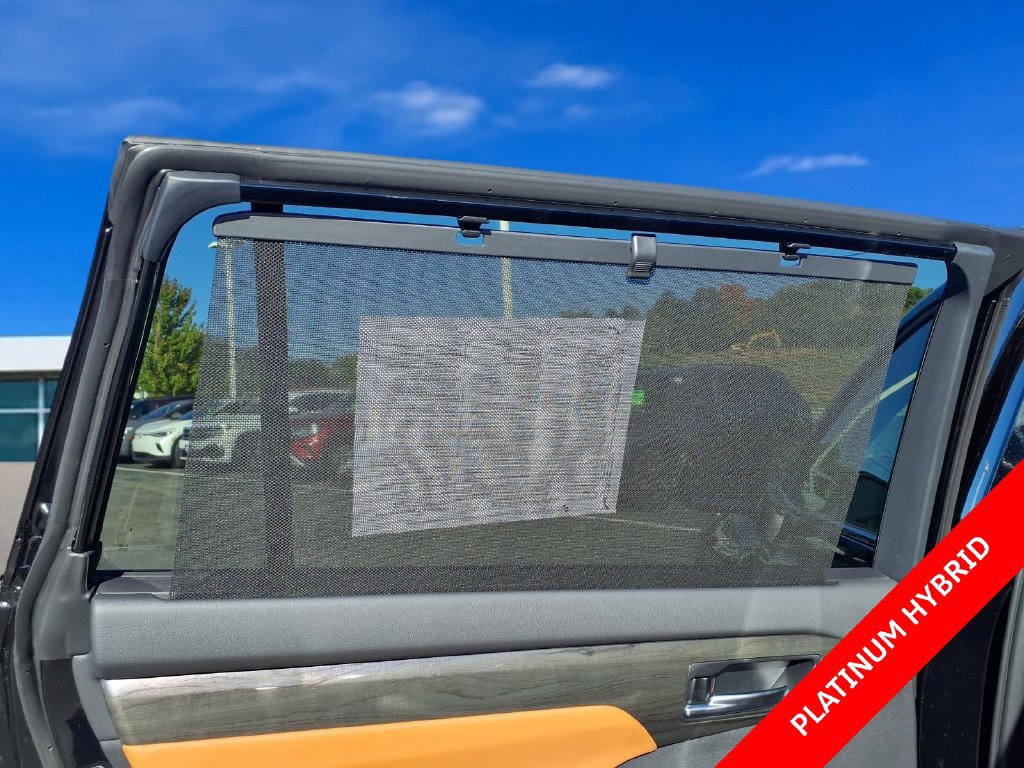 Used 2026 Toyota Highlander Platinum AWD/4WD image 36