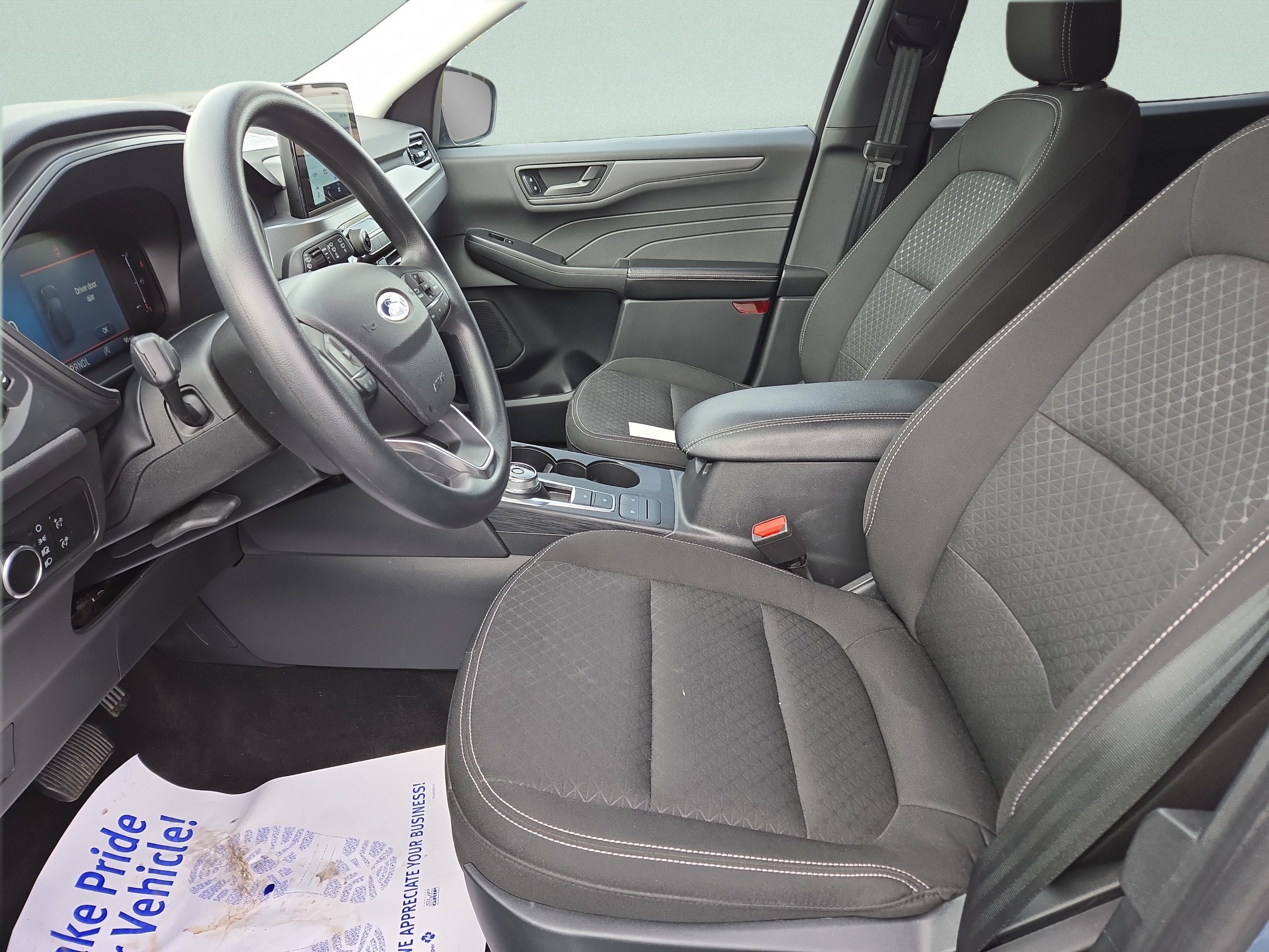 Used 2025 Ford Escape Active AWD/4WD image 13