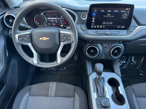 Used 2023 Chevrolet Blazer LT FWD image 16