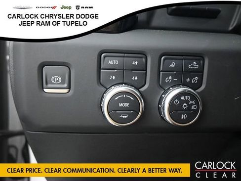 Used 2024 GMC Sierra 1500 Denali Ultimate image 12