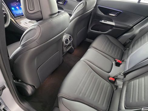 New 2026 Mercedes-Benz GLC 43 AMG 4MATIC image 12