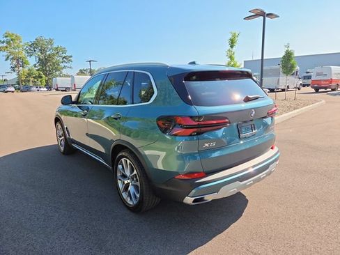 Used 2024 BMW X5 xDrive40i w/ Parking Assistance Package AWD/4WD image 5