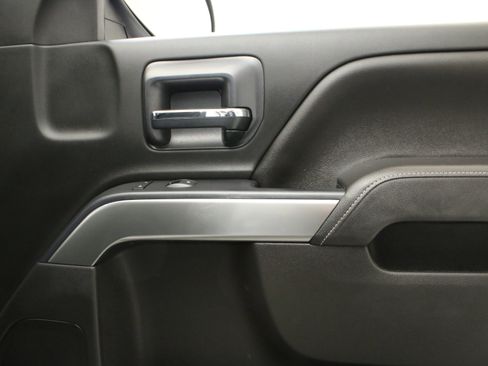 Used 2019 Chevrolet Silverado 1500 LT w/ All Star Edition AWD/4WD image 30