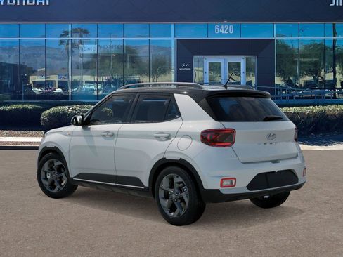 New 2026 Hyundai Venue SEL FWD image 5