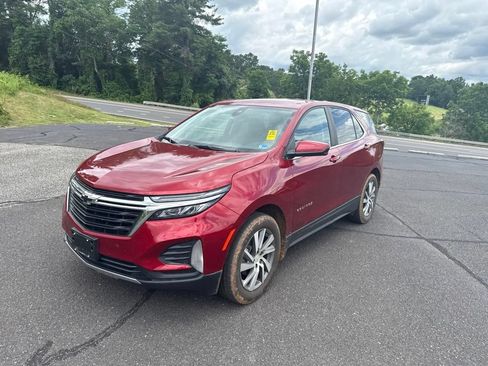 Used 2023 Chevrolet Equinox LT AWD/4WD image 4