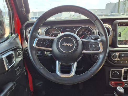 Used 2018 Jeep Wrangler Unlimited Rubicon AWD/4WD image 13