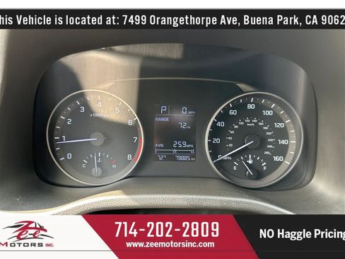 Used 2018 Hyundai Elantra SE FWD image 23