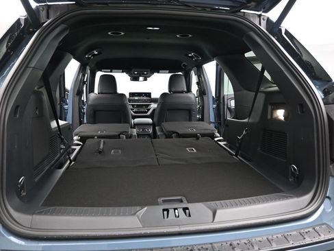 New 2026 Ford Explorer ST-Line image 22