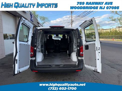 Used 2019 Mercedes-Benz Metris image 18