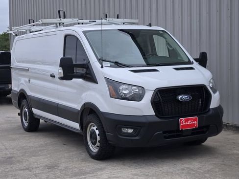Used 2023 Ford Transit 250 Low Roof RWD image 3