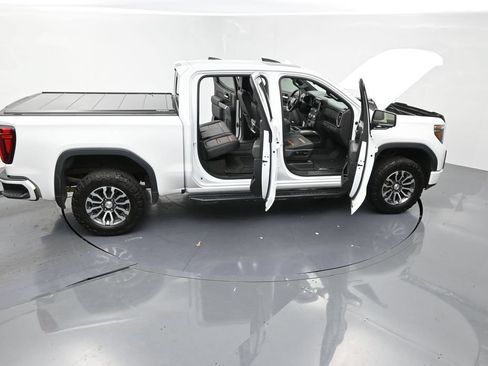 Used 2021 GMC Sierra 1500 AT4 w/ AT4 Value Package AWD/4WD image 28