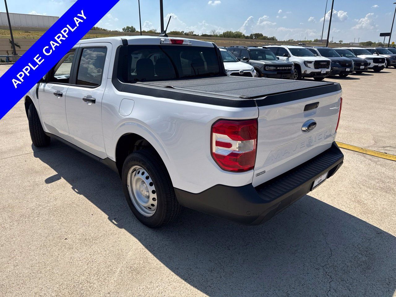 Used 2023 Ford Maverick XL FWD image 8