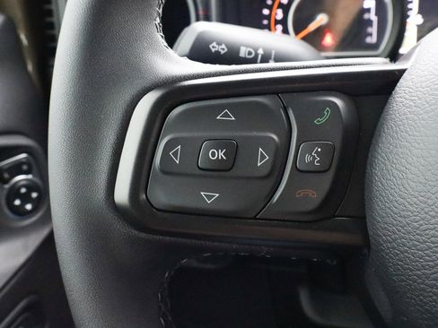 New 2025 Jeep Wrangler Unlimited Rubicon w/ Technology Group image 40