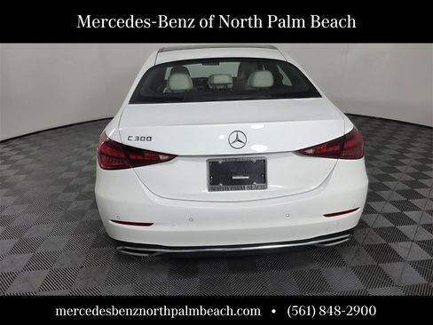 Certified 2025 Mercedes-Benz C 300 Sedan image 5