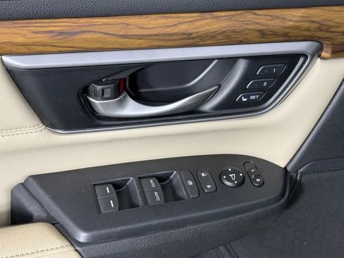 Used 2017 Honda CR-V EX-L image 19