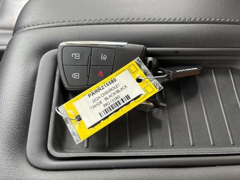 Used 2024 Chevrolet Tahoe LT AWD/4WD image 41