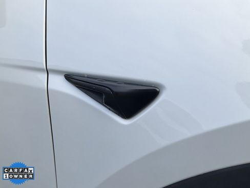 Used 2020 Tesla Model Y Long Range image 78